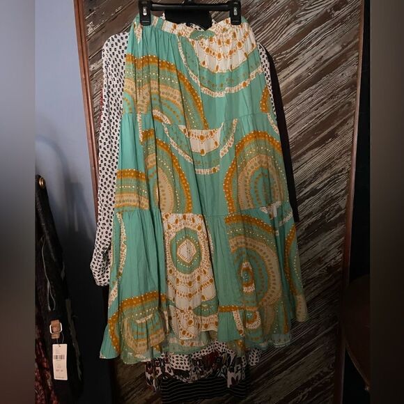 Porridge Andria tiered midi skirt NWT  - Picture 6 of 7